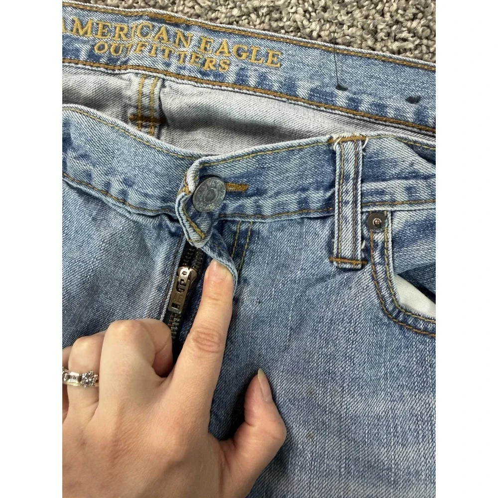 American Eagle Outfitters inseam closer